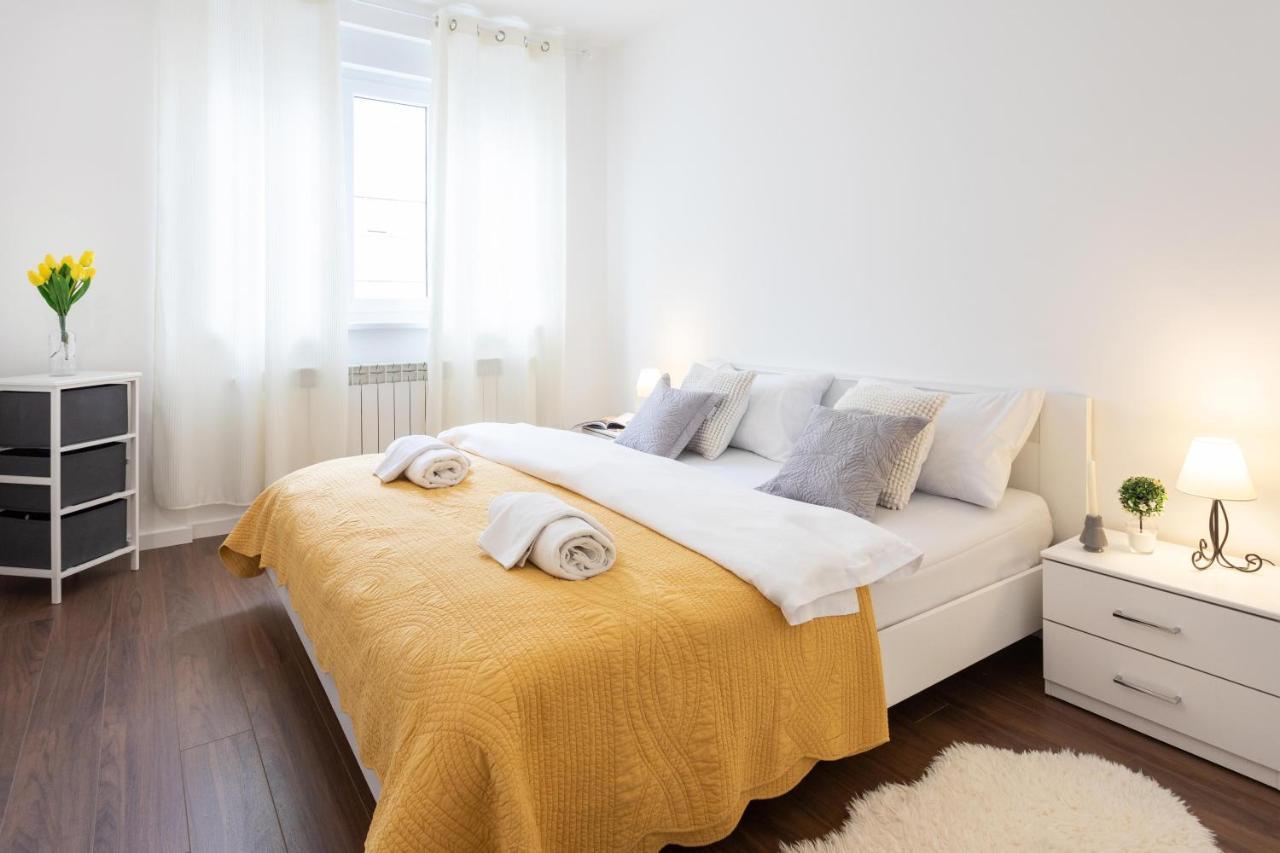 Sunny 2Bdr Apartment With A Balcony Zagreb Extérieur photo